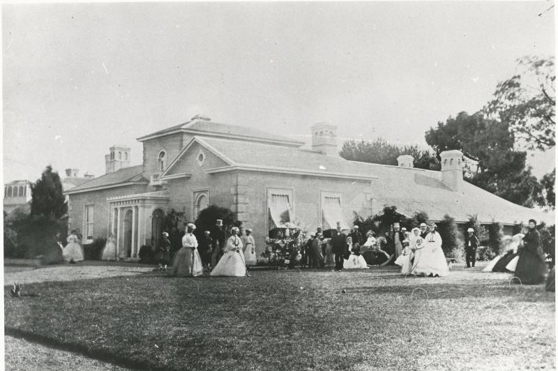 croquet-lawn-DpkOfgQ0