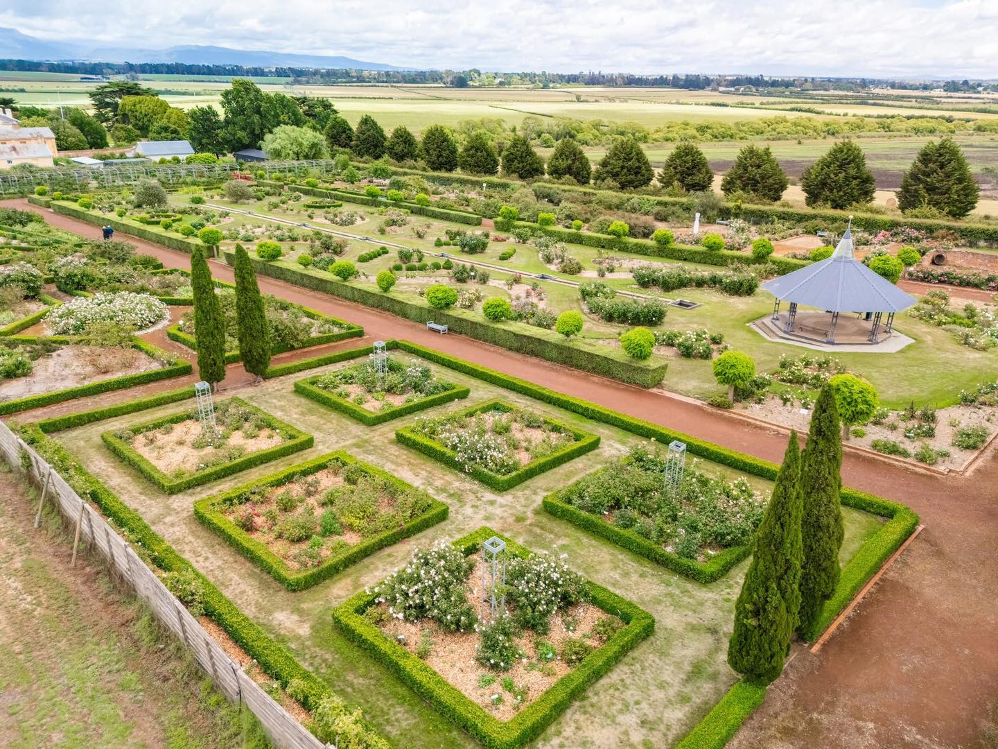 4-Hectare Heritage Gardens