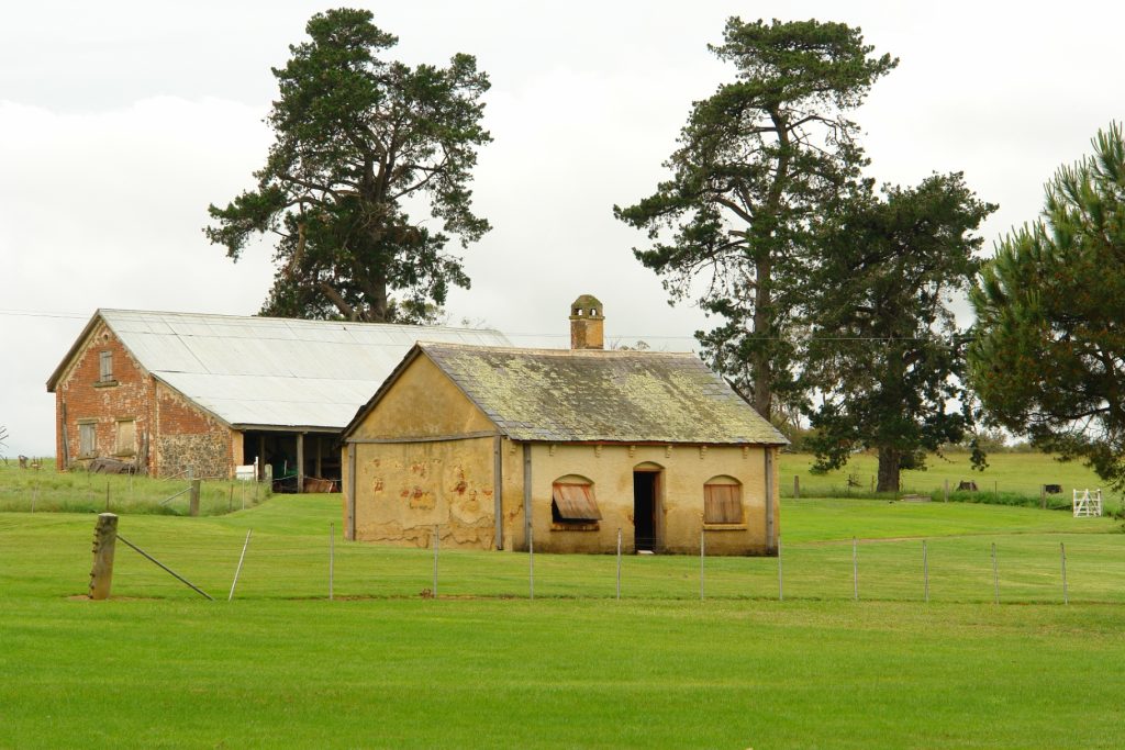 convict-building--Tt59sUG