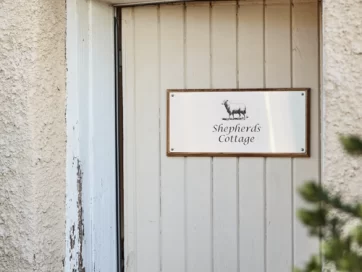 free-settlers-cottage-DfR_AAWY