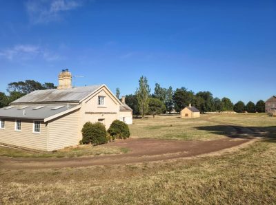 free-settlers-cottages-_0DkCcLO