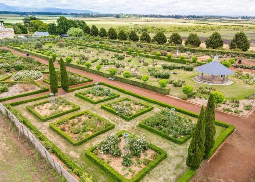 heritage-gardens-BIGc2NYY