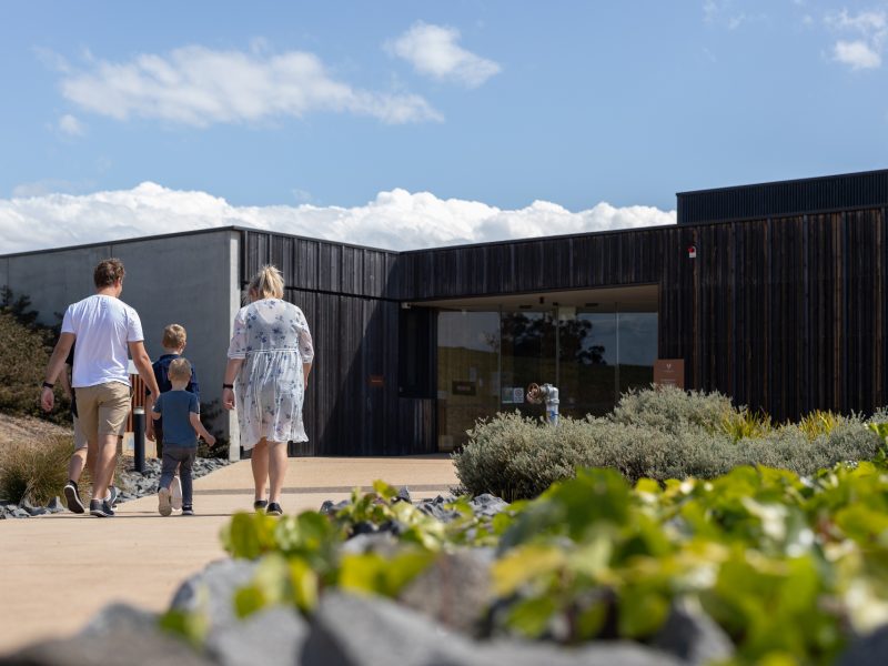 nigel-peck-centre-Cvg7lc91