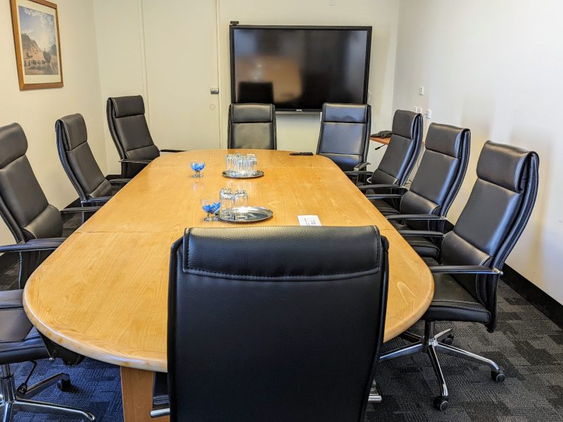 woolmers-boardroom-BV2PYkr3